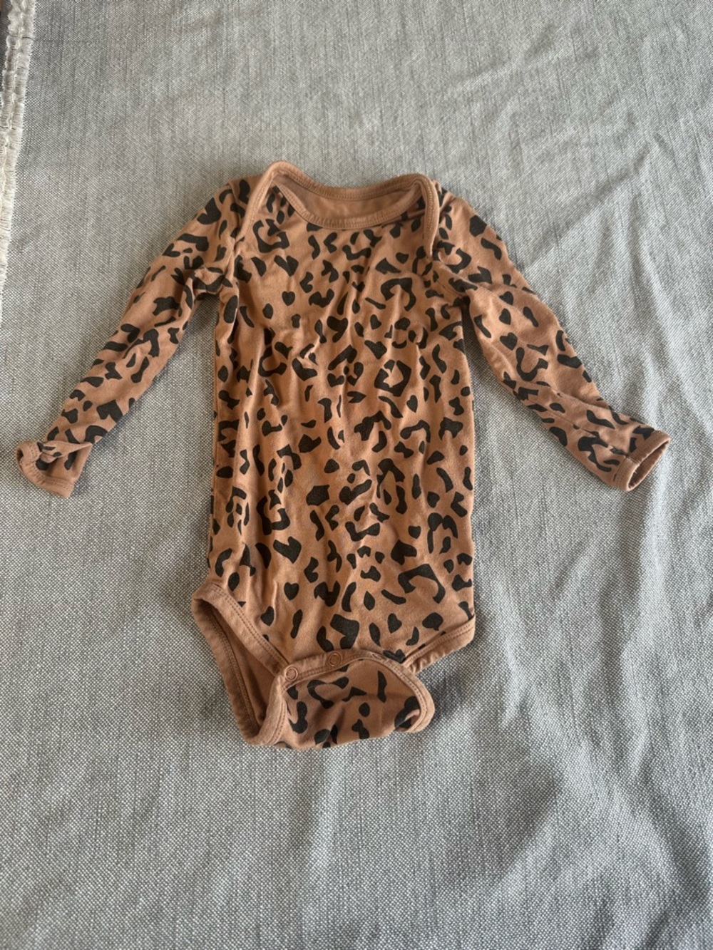 Kyte BABY Long-Sleeve Leopard Print One-Piece Bodysuit - Tan & Black